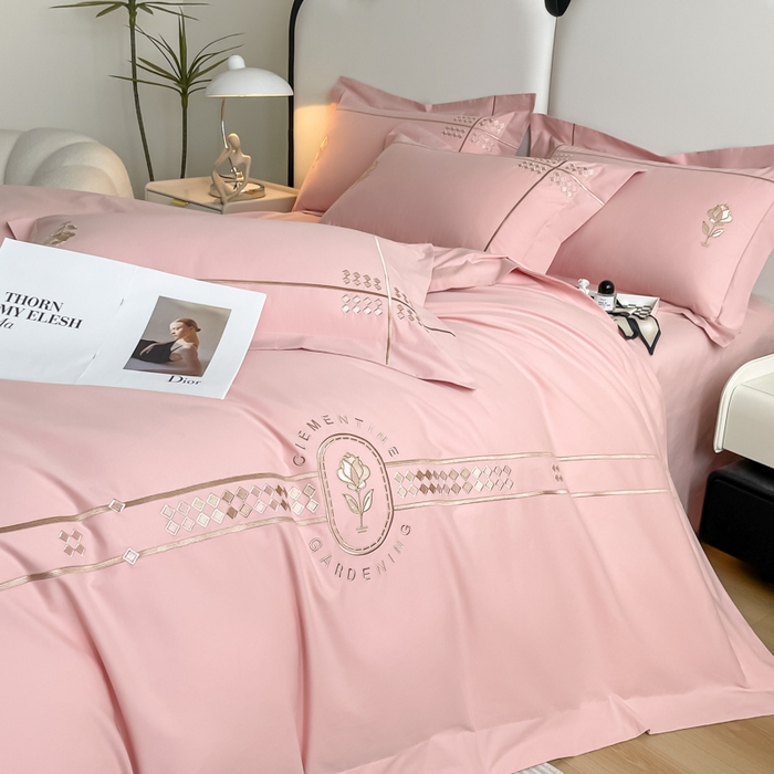 91家纺网 家纺一手货源 找家纺 桃园 2025新款A类长绒棉全棉纯棉不掉毛磨毛高端礼盒四件套-克里斯 克里斯-豆沙