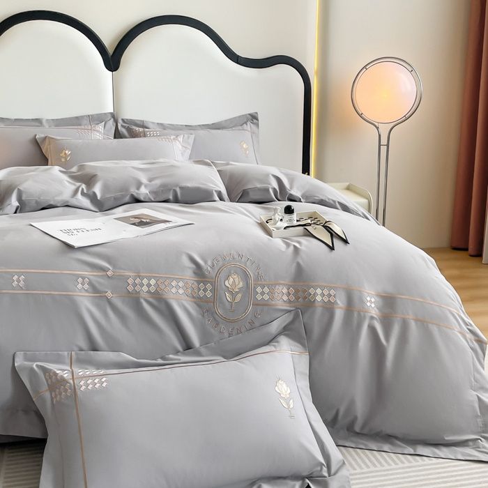 91家纺网 家纺一手货源 找家纺 桃园 2025新款A类长绒棉全棉纯棉不掉毛磨毛高端礼盒四件套-克里斯 克里斯-绅士灰