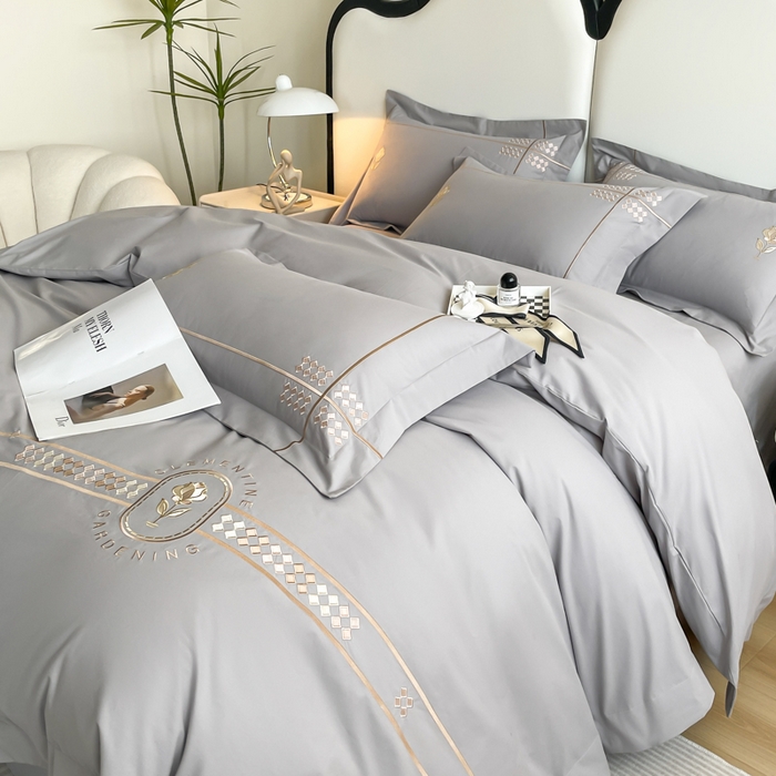 91家纺网 家纺一手货源 找家纺 桃园 2025新款A类长绒棉全棉纯棉不掉毛磨毛高端礼盒四件套-克里斯 克里斯-绅士灰