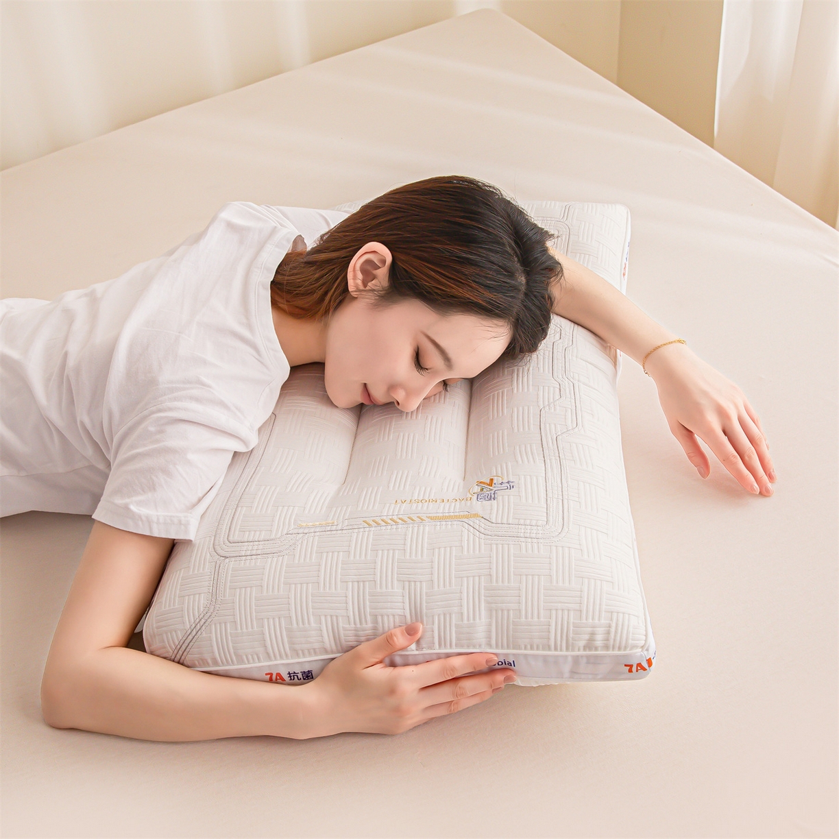 91家纺网 家纺一手货源 找家纺 （总）麦肯锡 2025新款7A抗菌定型低枕 枕头枕芯