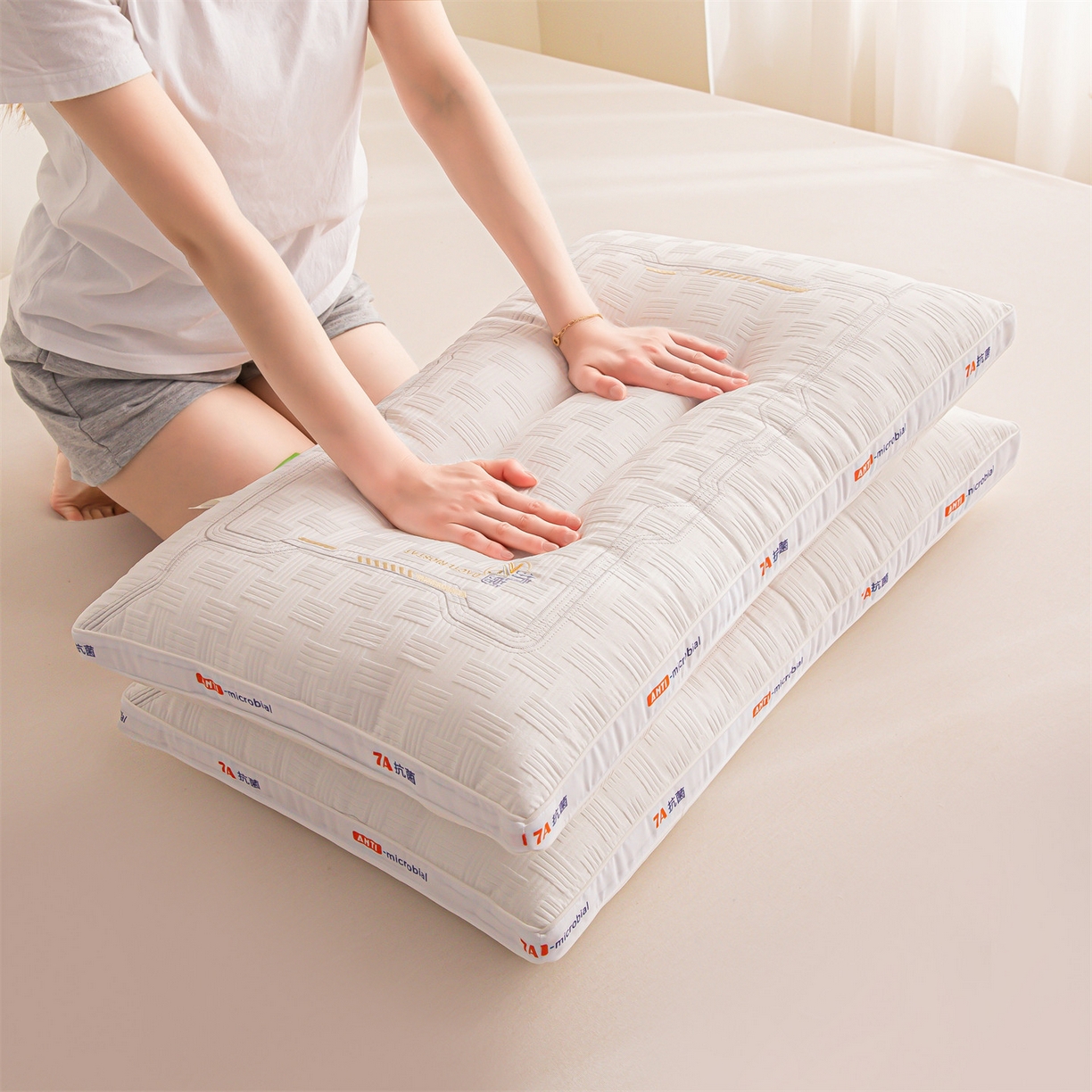 91家纺网 家纺一手货源 找家纺 （总）麦肯锡 2025新款7A抗菌定型低枕 枕头枕芯