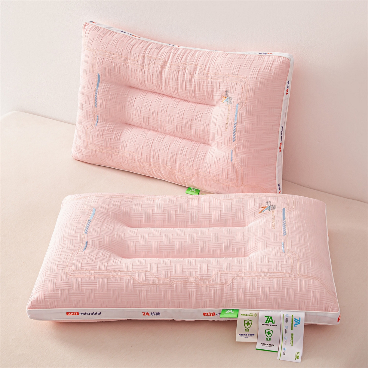 91家纺网 家纺一手货源 找家纺 麦肯锡 2025新款7A抗菌定型低枕 枕头枕芯 7A抗菌定型低枕-粉色 48x74cm/只