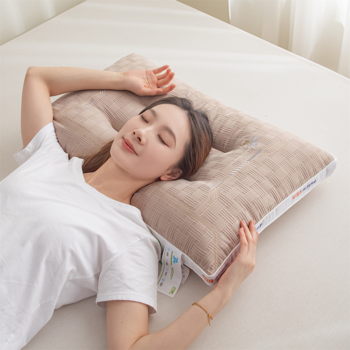 91家纺网 家纺一手货源 找家纺 麦肯锡 2025新款7A抗菌定型低枕 枕头枕芯 7A抗菌定型低枕-咖色 48x74cm/只