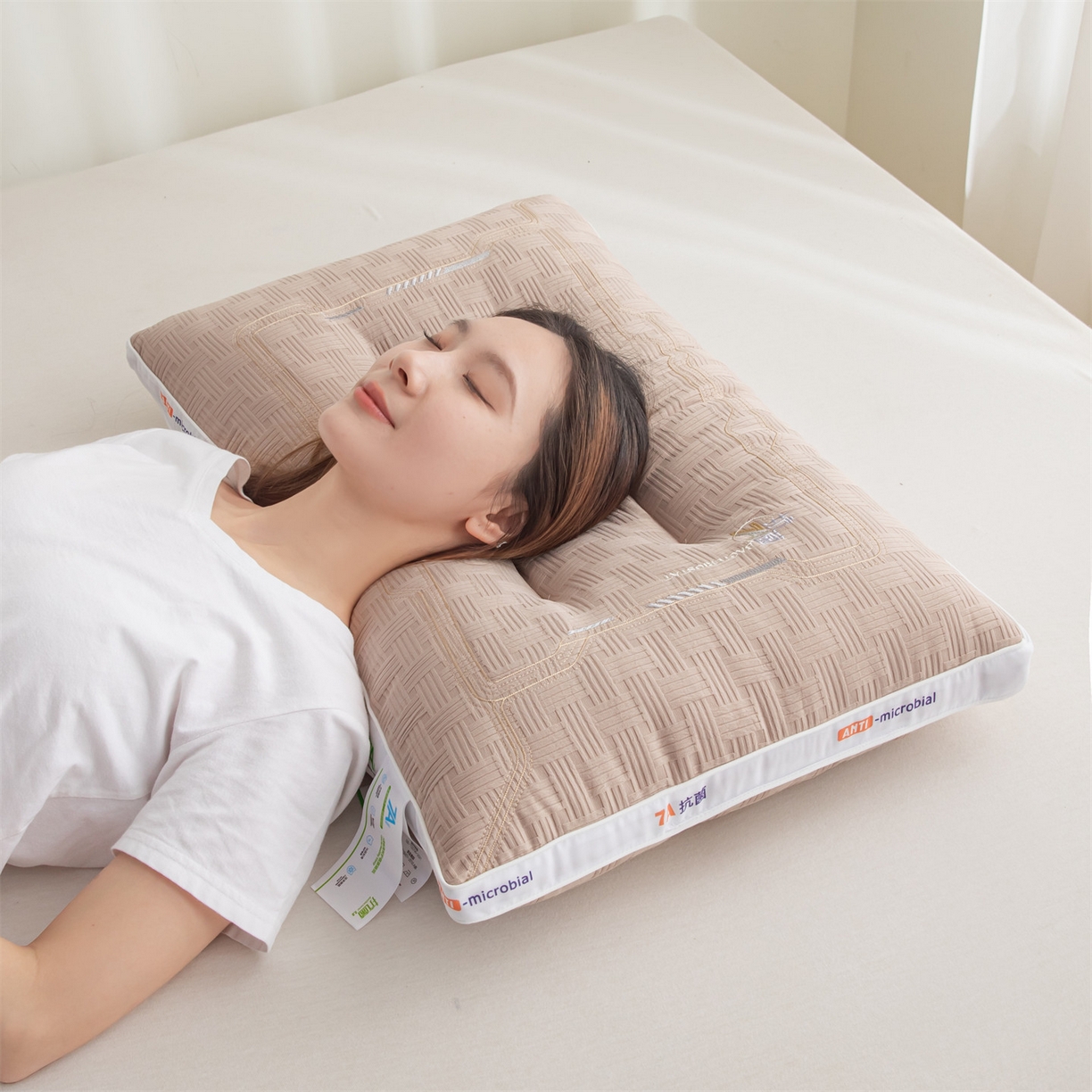 91家纺网 家纺一手货源 找家纺 麦肯锡 2025新款7A抗菌定型低枕 枕头枕芯 7A抗菌定型低枕-咖色 48x74cm/只