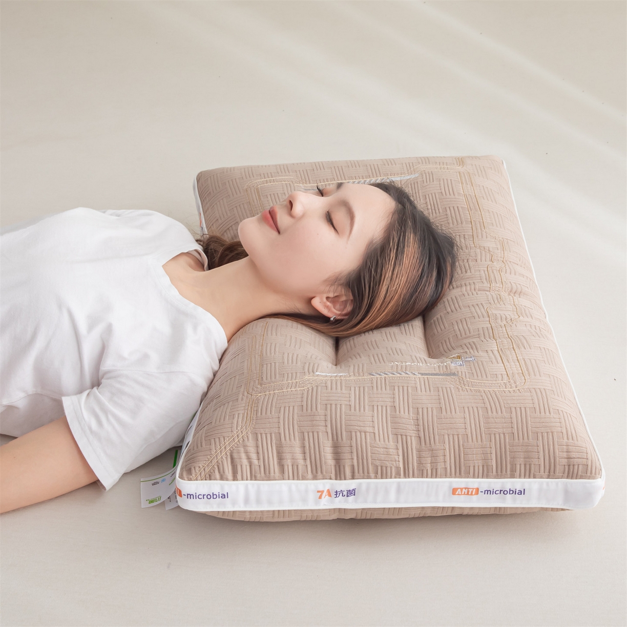 91家纺网 家纺一手货源 找家纺 麦肯锡 2025新款7A抗菌定型低枕 枕头枕芯 7A抗菌定型低枕-咖色 48x74cm/只