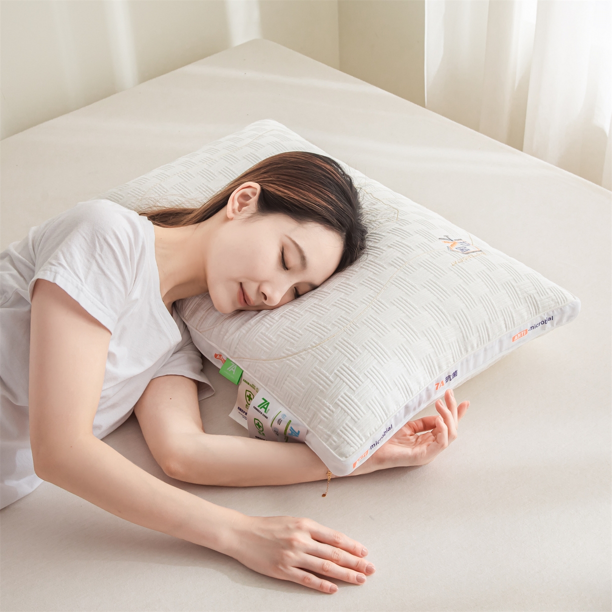 91家纺网 家纺一手货源 找家纺 麦肯锡 2025新款7A抗菌酒店羽丝绒高枕 枕头枕芯 7A抗菌酒店羽丝绒高枕-白色 48x74cm/只