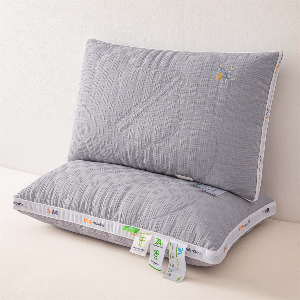 91家纺网 家纺一手货源 找家纺 麦肯锡 2025新款7A抗菌酒店羽丝绒高枕 枕头枕芯 7A抗菌酒店羽丝绒高枕-灰色 48x74cm/只