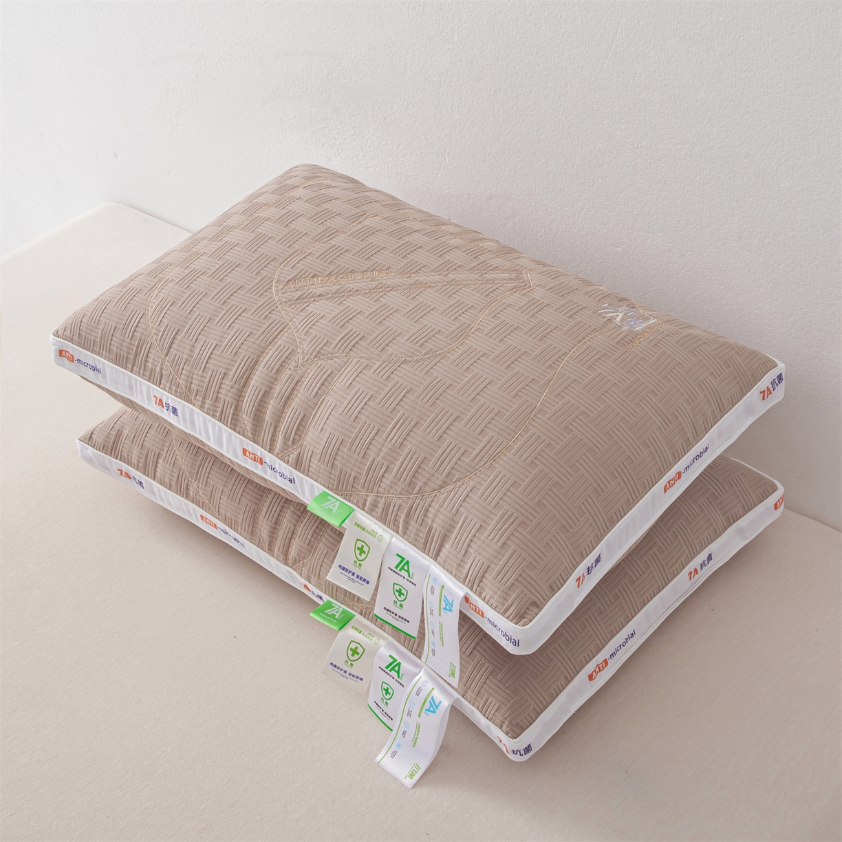 麦肯锡 2025新款7A抗菌酒店羽丝绒高枕 枕头枕芯 7A抗菌酒店羽丝绒高枕-咖色 48x74cm/只