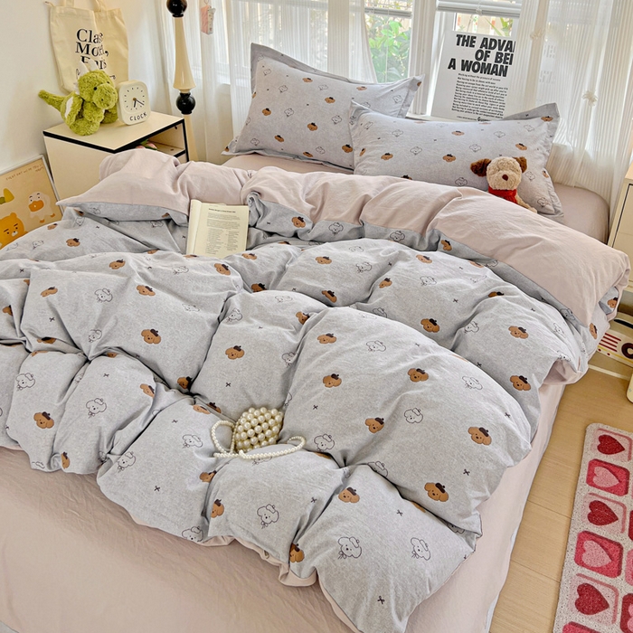 91家纺网 家纺一手货源 找家纺 欢博莱  2025新款仿纯棉四件套学生宿舍三件套单被套 恋恋熊