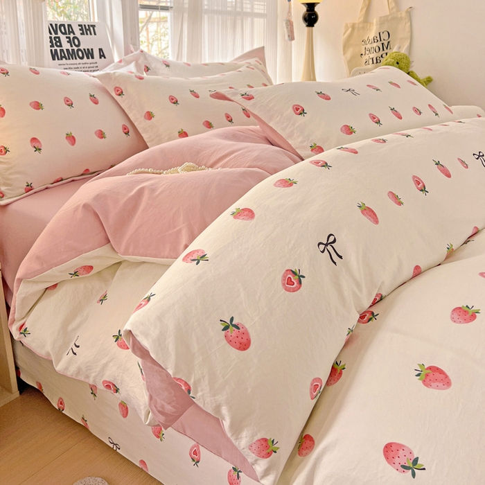 91家纺网 家纺一手货源 找家纺 欢博莱  2025新款仿纯棉四件套学生宿舍三件套单被套 草莓果