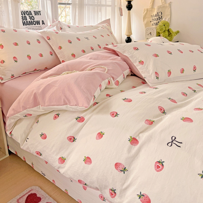 91家纺网 家纺一手货源 找家纺 欢博莱  2025新款仿纯棉四件套学生宿舍三件套单被套 草莓果