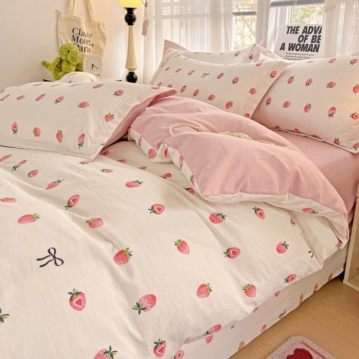 91家纺网 家纺一手货源 找家纺 欢博莱  2025新款仿纯棉四件套学生宿舍三件套单被套 草莓果