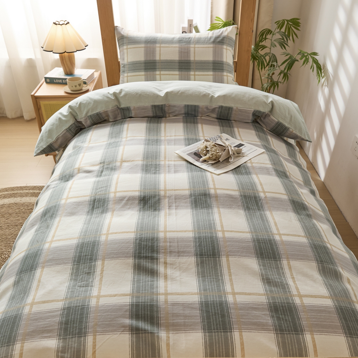 91家纺网 家纺一手货源 找家纺 爱屋及屋 2025新款水洗棉学生季大礼包学生宿舍六件套棉花被+棉花垫子+枕头+三件套一站式全套 韵绿格