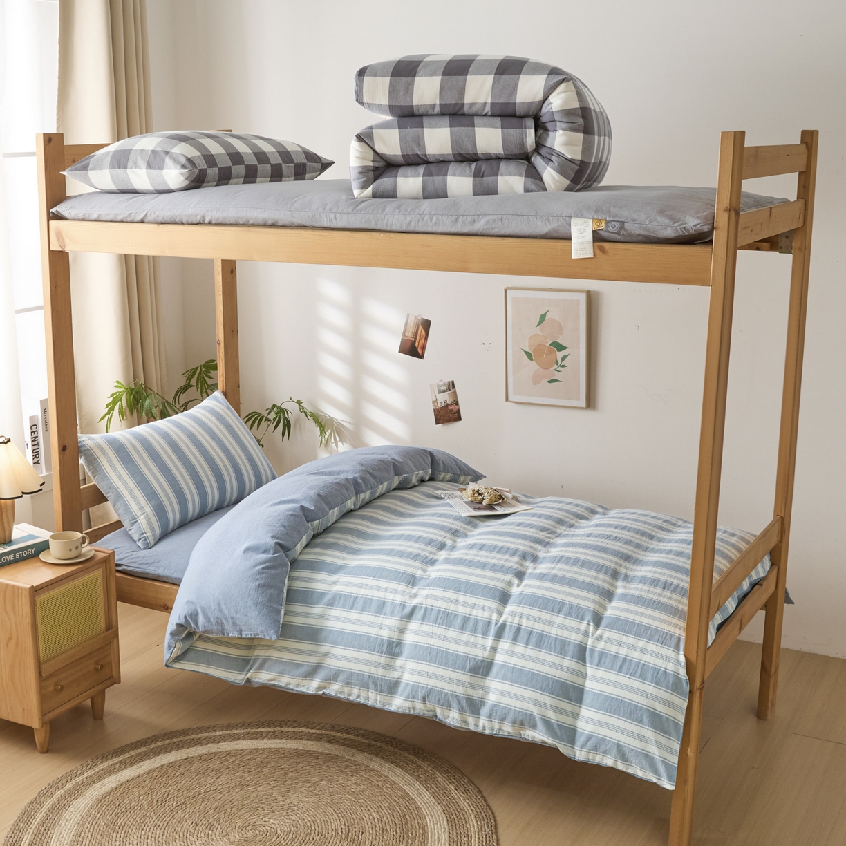 91家纺网 家纺一手货源 找家纺 爱屋及屋 2025新款水洗棉学生季大礼包学生宿舍六件套棉花被+棉花垫子+枕头+三件套一站式全套 左岸蓝