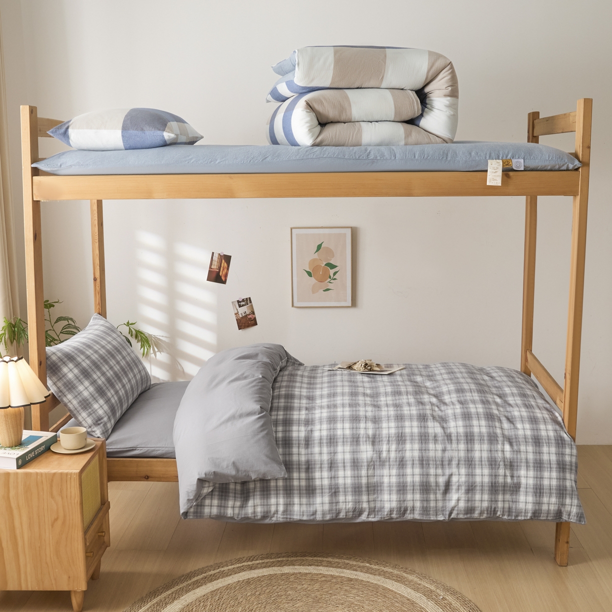 91家纺网 家纺一手货源 找家纺 爱屋及屋 2025新款水洗棉学生季大礼包学生宿舍六件套棉花被+棉花垫子+枕头+三件套一站式全套 光年灰