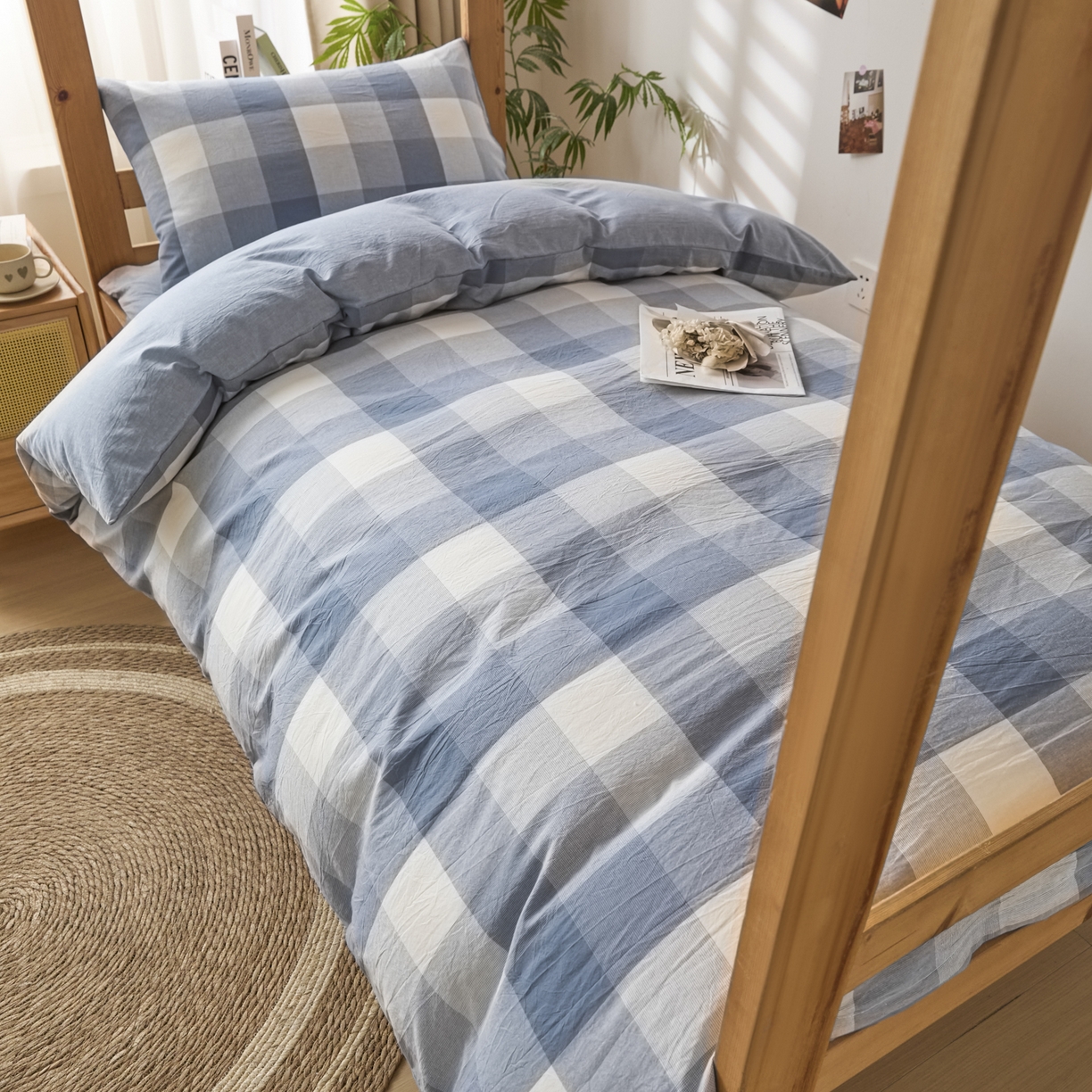 91家纺网 家纺一手货源 找家纺 爱屋及屋 2025新款水洗棉学生季大礼包学生宿舍六件套棉花被+棉花垫子+枕头+三件套一站式全套 蓝中格