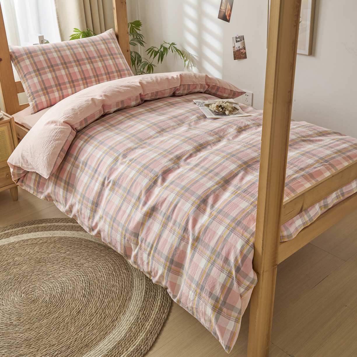 91家纺网 家纺一手货源 找家纺 爱屋及屋 2025新款水洗棉学生季大礼包学生宿舍六件套棉花被+棉花垫子+枕头+三件套一站式全套 简析粉