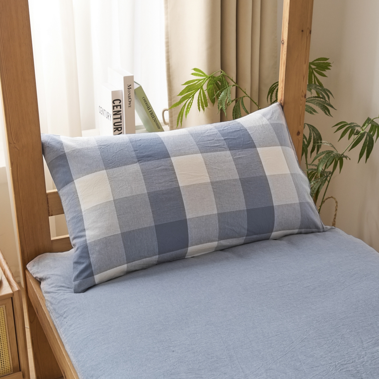 91家纺网 家纺一手货源 找家纺 爱屋及屋 2025新款水洗棉学生季大礼包学生宿舍六件套棉花被+棉花垫子+枕头+三件套一站式全套 蓝中格