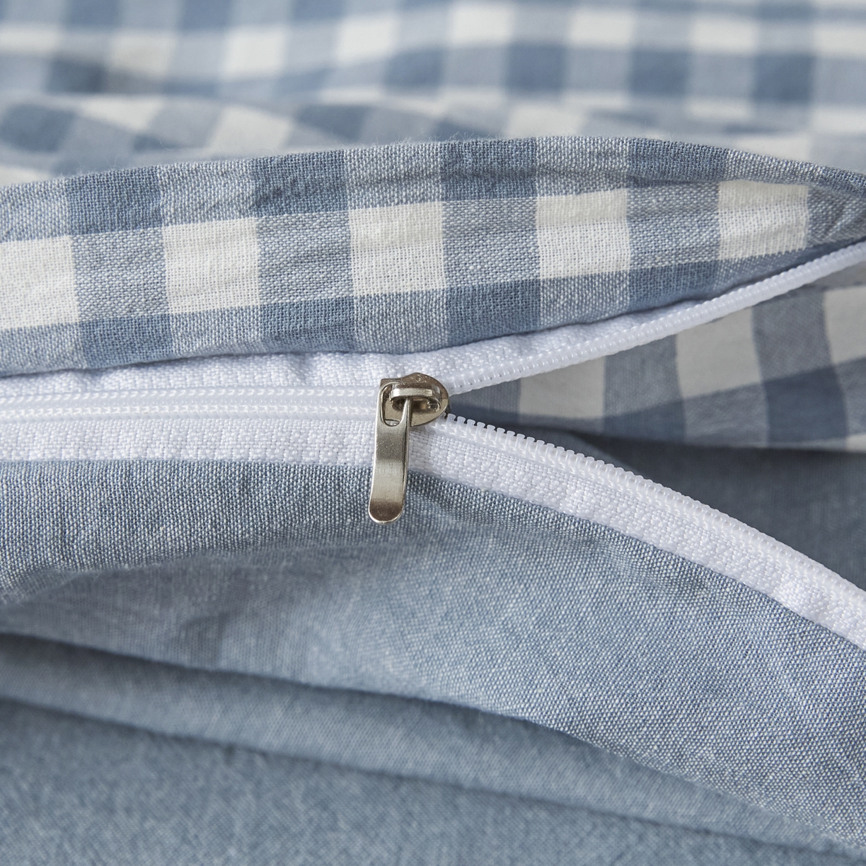 91家纺网 家纺一手货源 找家纺 爱屋及屋 2025新款水洗棉学生季大礼包学生宿舍六件套棉花被+棉花垫子+枕头+三件套一站式全套 蓝小格