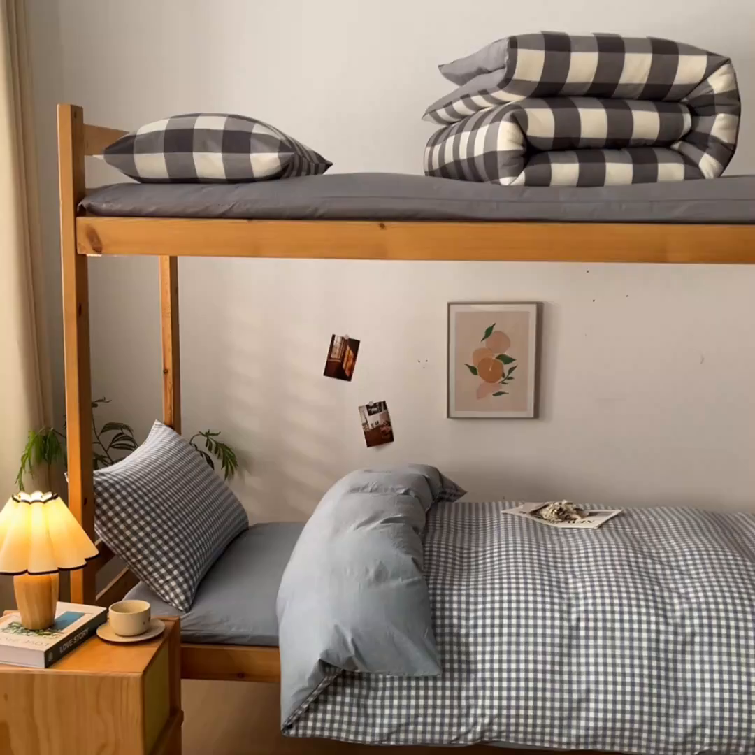 91家纺网 家纺一手货源 找家纺 爱屋及屋 2025新款水洗棉学生季大礼包学生宿舍六件套棉花被+棉花垫子+枕头+三件套一站式全套 蓝小格