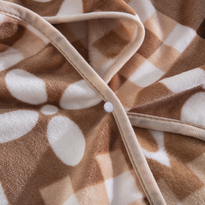 91家纺网 家纺一手货源 找家纺 卉晨毛毯 2025爆款加厚潮人牛奶绒空调毯披肩毯午睡毛毯艾薇奥