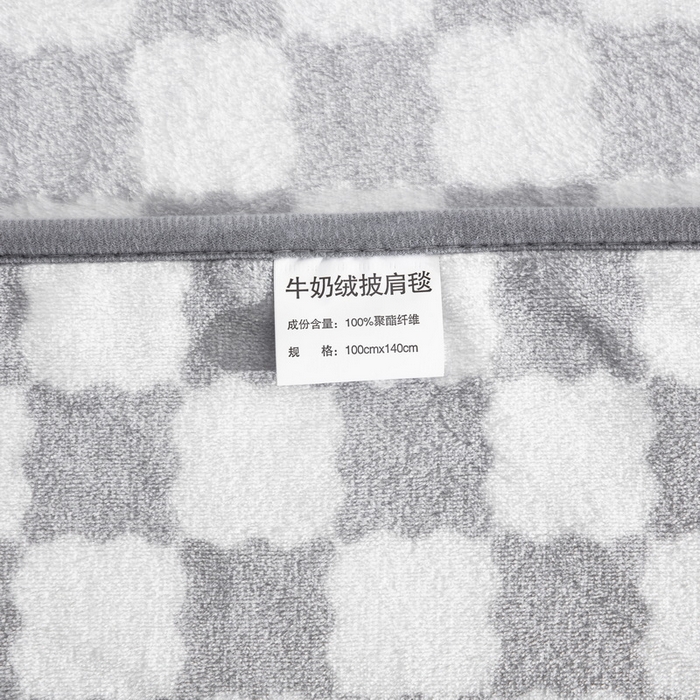 91家纺网 家纺一手货源 找家纺 卉晨毛毯 2025爆款加厚潮人牛奶绒空调毯披肩毯午睡毛毯胡吉娜
