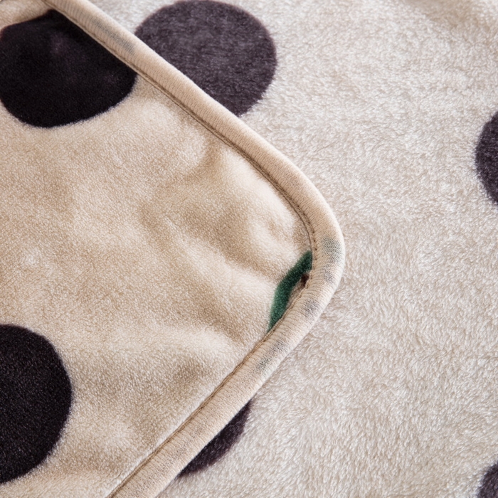 91家纺网 家纺一手货源 找家纺 卉晨毛毯 2025爆款加厚潮人牛奶绒空调毯披肩毯午睡毛毯幸运熊