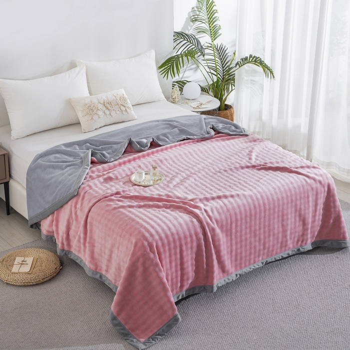 91家纺网 家纺一手货源 找家纺 （总）卉晨家纺 2025新款牛奶绒纯色小泡泡复合毯