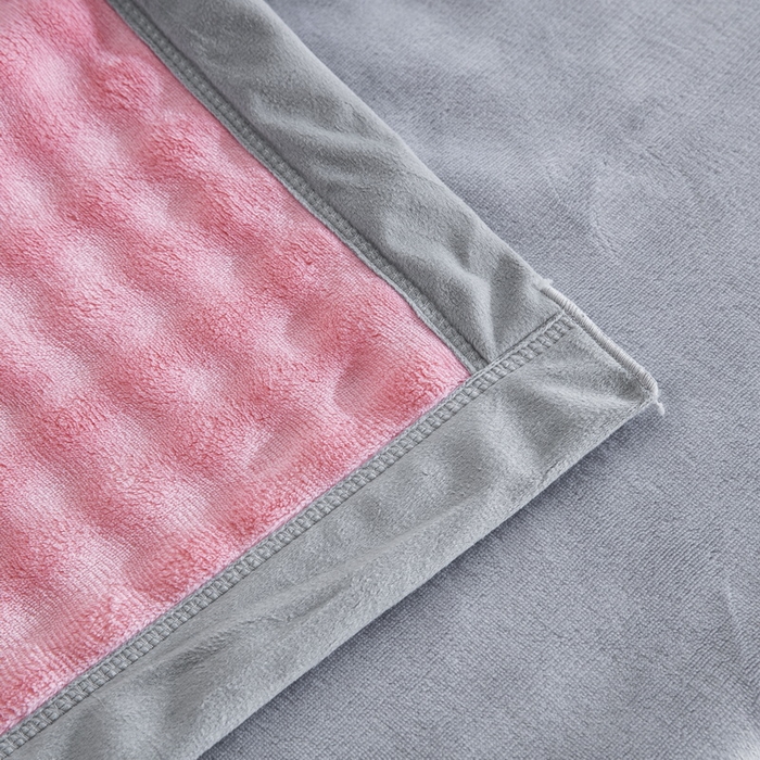 91家纺网 家纺一手货源 找家纺 卉晨家纺 2025新款牛奶绒纯色小泡泡复合毯 浅梅粉