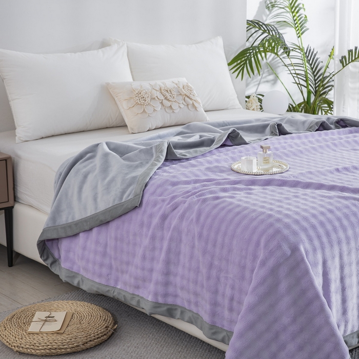 91家纺网 家纺一手货源 找家纺 卉晨家纺 2025新款牛奶绒纯色小泡泡复合毯 香芋紫