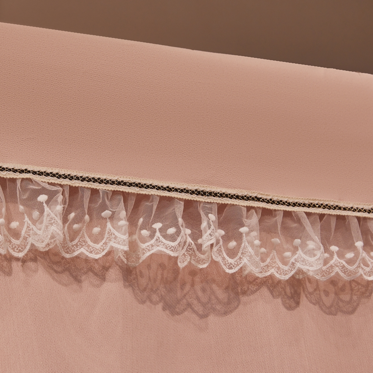 91家纺网 家纺一手货源 找家纺 夏彩 2025新款棉麻雪纺绣花防遮光铁艺烤漆学生蚊帐-88627 88627-浅粉玉