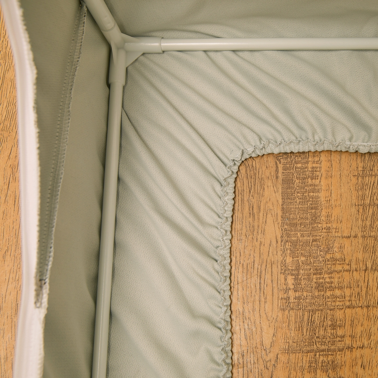 91家纺网 家纺一手货源 找家纺 夏彩 2025新款棉麻雪纺绣花防遮光铁艺烤漆学生蚊帐-88627 88627-清新绿