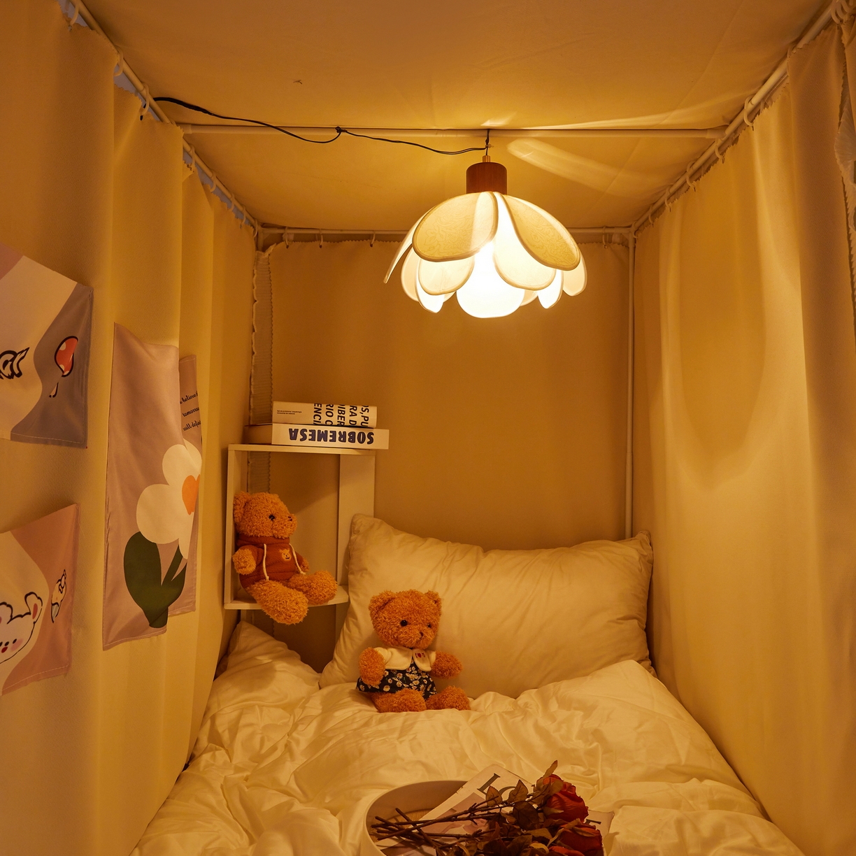 91家纺网 家纺一手货源 找家纺 夏彩 2025新款棉麻雪纺绣花防遮光铁艺烤漆学生蚊帐-88627 88627-香槟