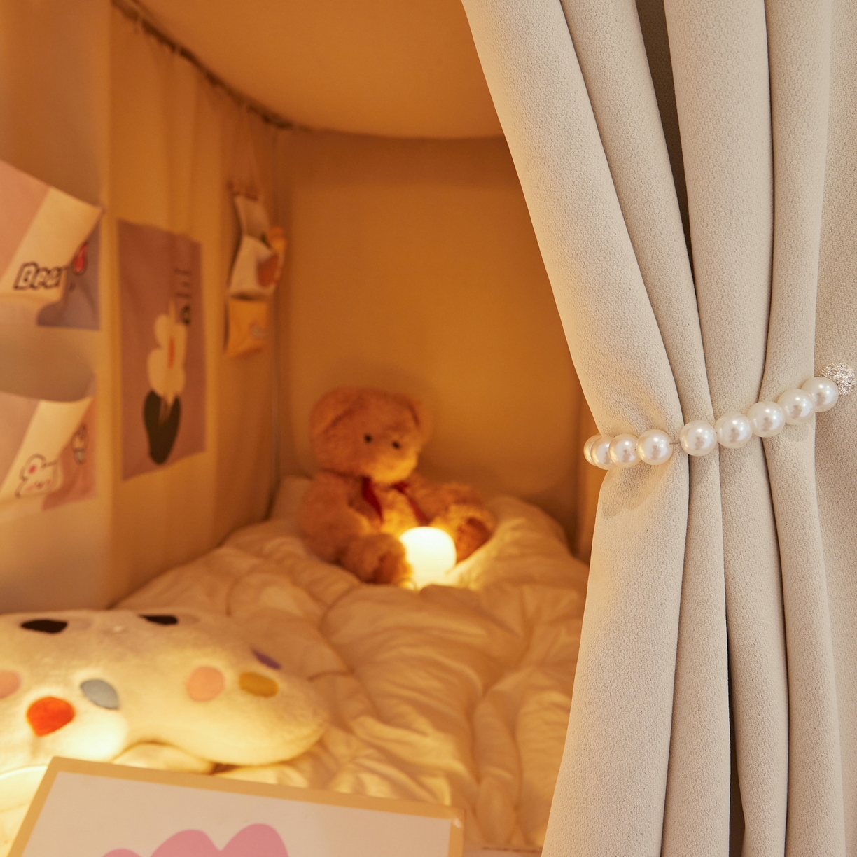 91家纺网 家纺一手货源 找家纺 （总）夏彩 2025新款棉麻强遮光铁艺烤漆学生蚊帐-88628