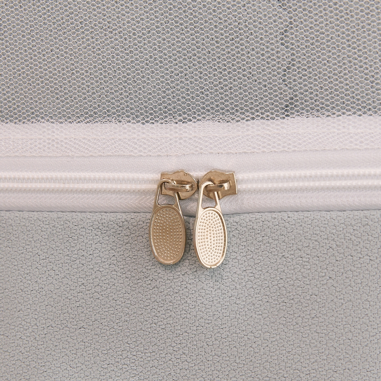 91家纺网 家纺一手货源 找家纺 夏彩 2025新款棉麻强遮光铁艺烤漆学生蚊帐-88628 88628-青术灰