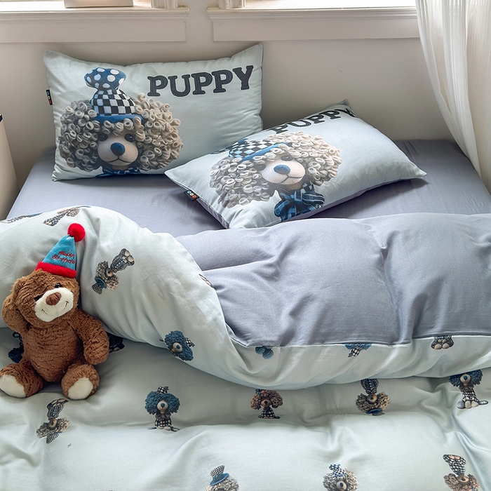 91家纺网 家纺一手货源 找家纺 RYB红黄兰 2025新款ins卡通设计师原创5D立体数码全棉纯棉双层纱四件套系列 雾蓝小狗