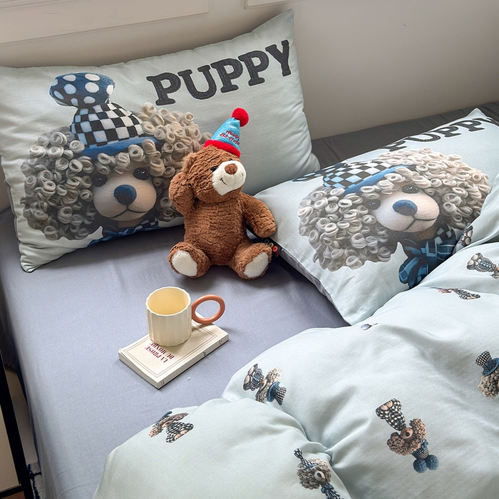 91家纺网 家纺一手货源 找家纺 RYB红黄兰 2025新款ins卡通设计师原创5D立体数码全棉纯棉双层纱四件套系列 雾蓝小狗