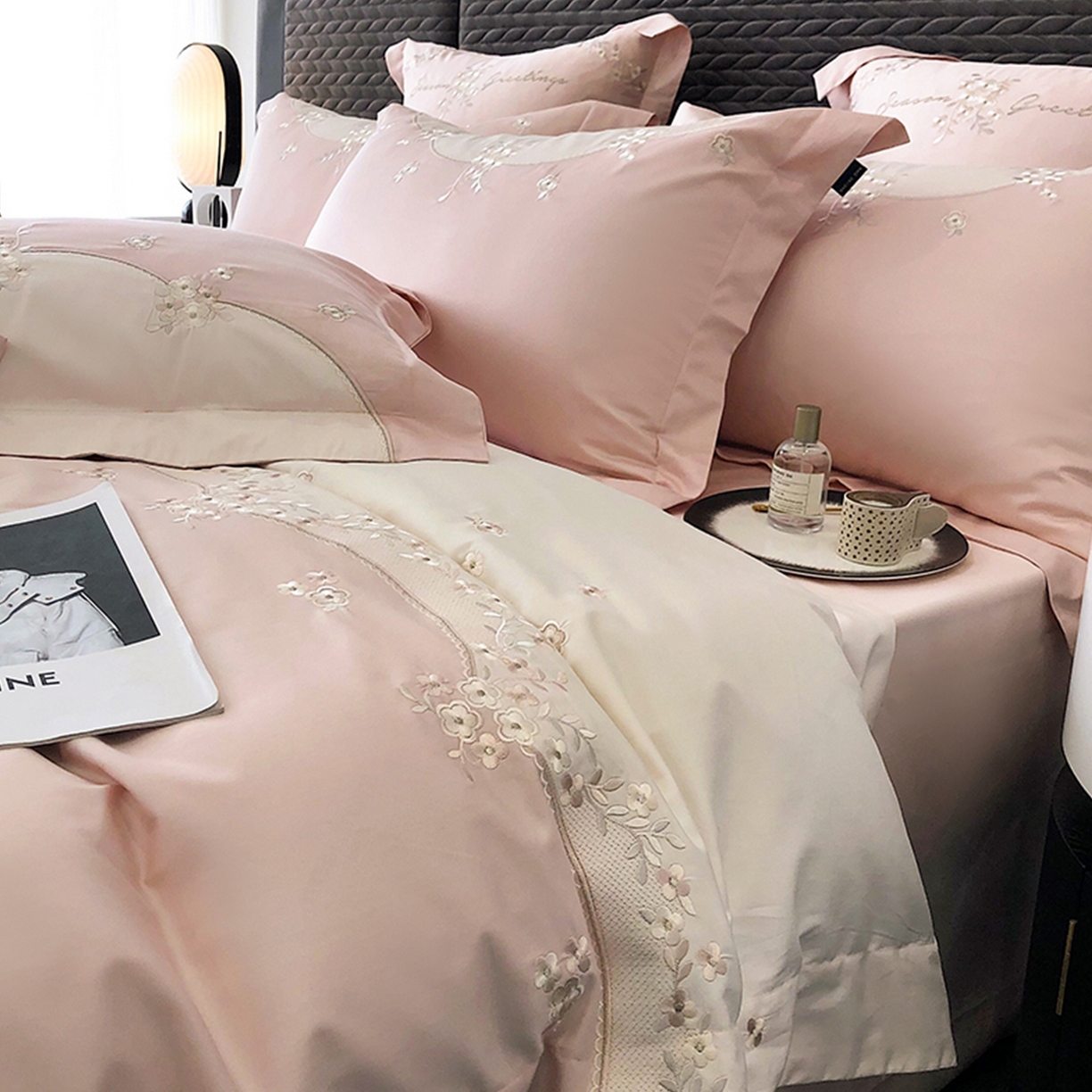 91家纺网 家纺一手货源 找家纺 佳汐蓝家纺 2025新款A类100支长绒棉纯棉四件套-花城秘境 花城秘境-粉