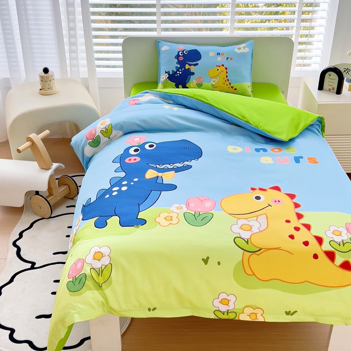 91家纺网 家纺一手货源 找家纺  2025新品全棉大版幼儿园三件套儿童被褥六件套宝宝午睡入园婴儿床床上用品 恐龙花园