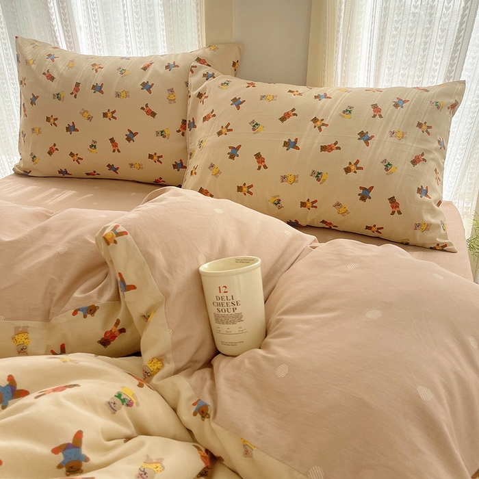 91家纺网 家纺一手货源 找家纺 瑞莱 2025新款开学季全棉纯棉萌趣印花四件套 开心派对