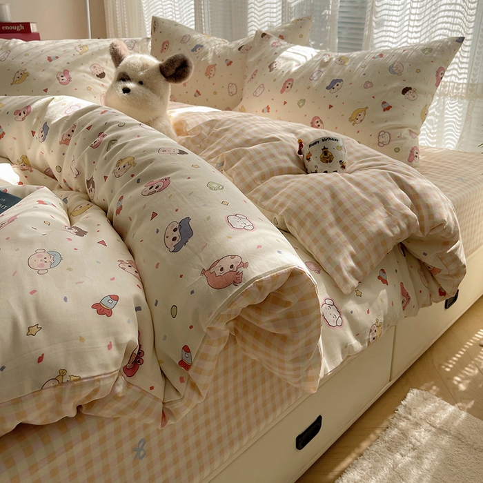 91家纺网 家纺一手货源 找家纺 瑞莱 2025新款开学季全棉纯棉萌趣印花四件套 糖果幼儿园