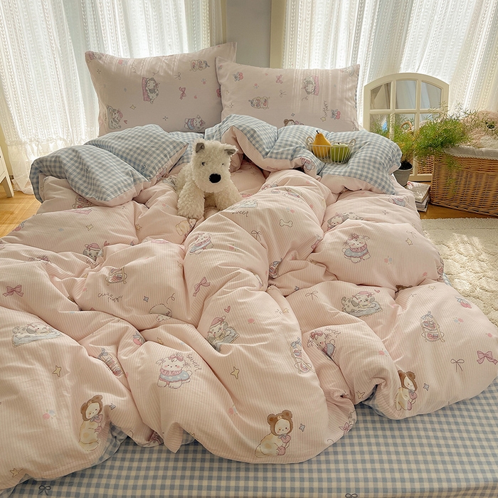 91家纺网 家纺一手货源 找家纺 瑞莱 2025新款开学季全棉纯棉萌趣印花四件套 甜品小狗