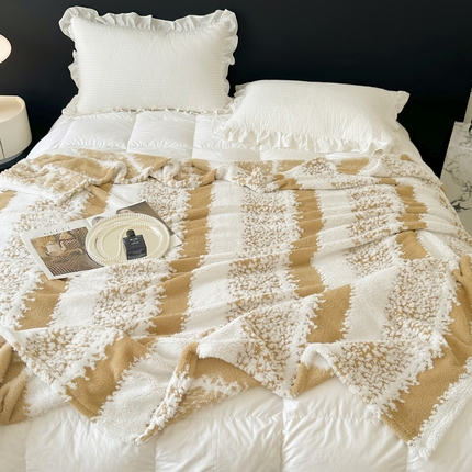 91家纺网 家纺一手货源 找家纺 （总）春妮家纺 2025新款阳离子塔芙绒舒棉绒毛毯