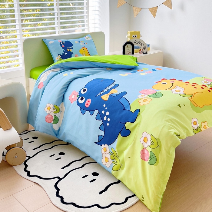 91家纺网 家纺一手货源 找家纺  2025新品全棉大版幼儿园三件套儿童被褥六件套宝宝午睡入园婴儿床床上用品 恐龙花园
