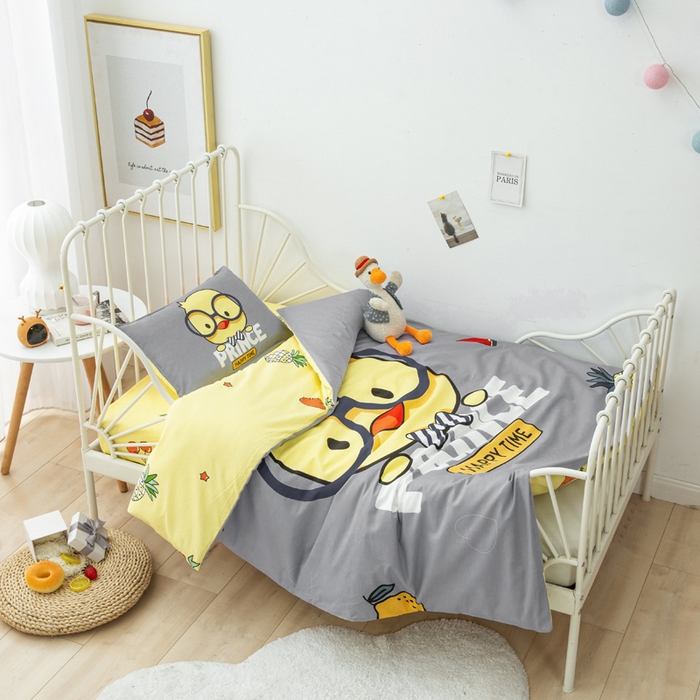 91家纺网 家纺一手货源 找家纺 2025新品全棉大版幼儿园三件套儿童被褥六件套宝宝午睡入园婴儿床床上用品 快乐小鸡