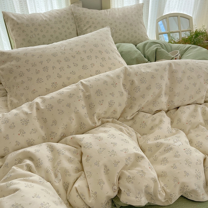 91家纺网 家纺一手货源 找家纺 瑞莱 2025新款开学季全棉纯棉萌趣印花四件套 兔兔紫罗兰