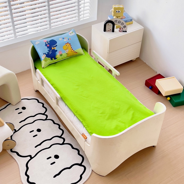 91家纺网 家纺一手货源 找家纺  2025新品全棉大版幼儿园三件套儿童被褥六件套宝宝午睡入园婴儿床床上用品 恐龙花园