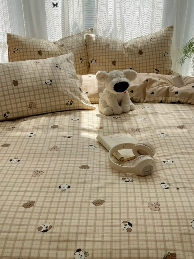 91家纺网 家纺一手货源 找家纺 瑞莱 2025新款开学季全棉纯棉萌趣印花四件套 曲奇小狗