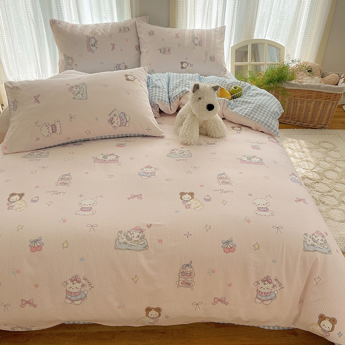 91家纺网 家纺一手货源 找家纺 瑞莱 2025新款开学季全棉纯棉萌趣印花四件套 甜品小狗