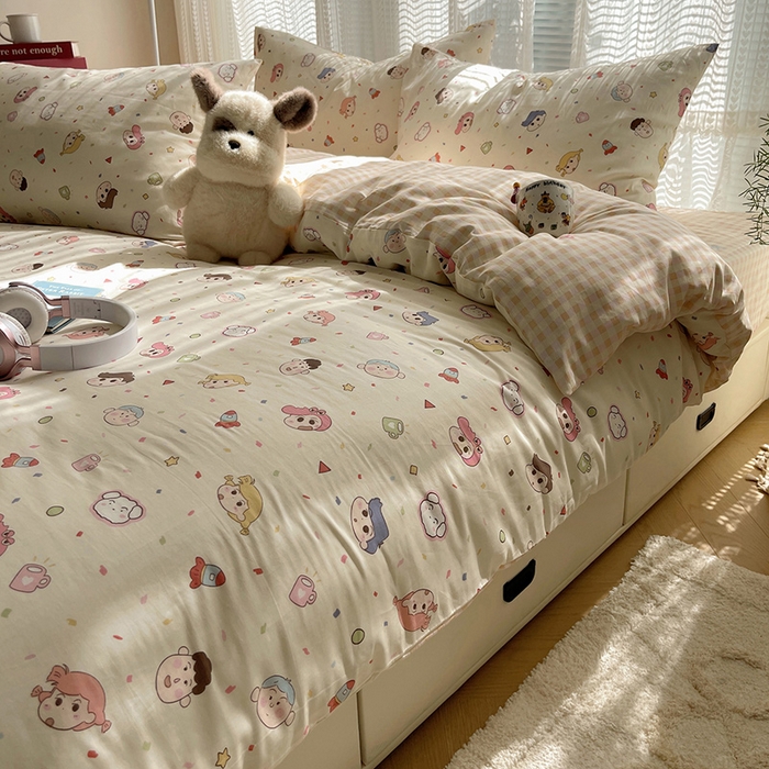 91家纺网 家纺一手货源 找家纺 瑞莱 2025新款开学季全棉纯棉萌趣印花四件套 糖果幼儿园